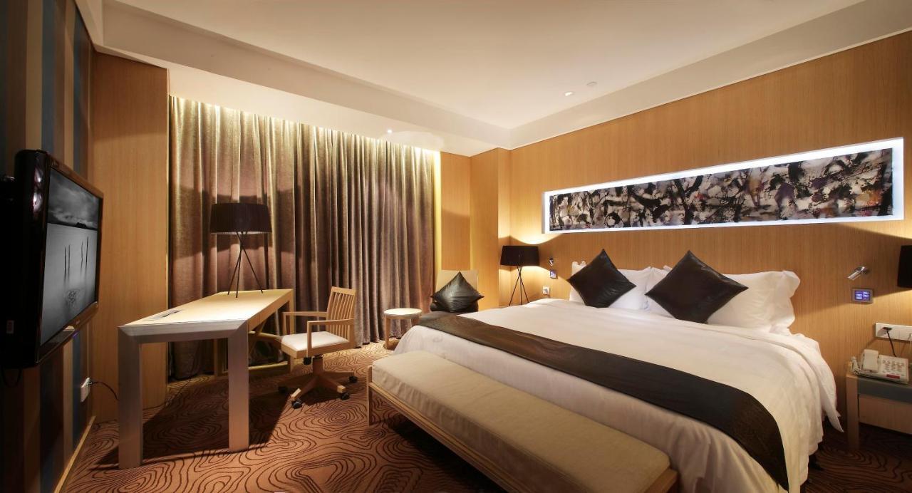Christian'S Hotel Luoyang Lojang Kültér fotó